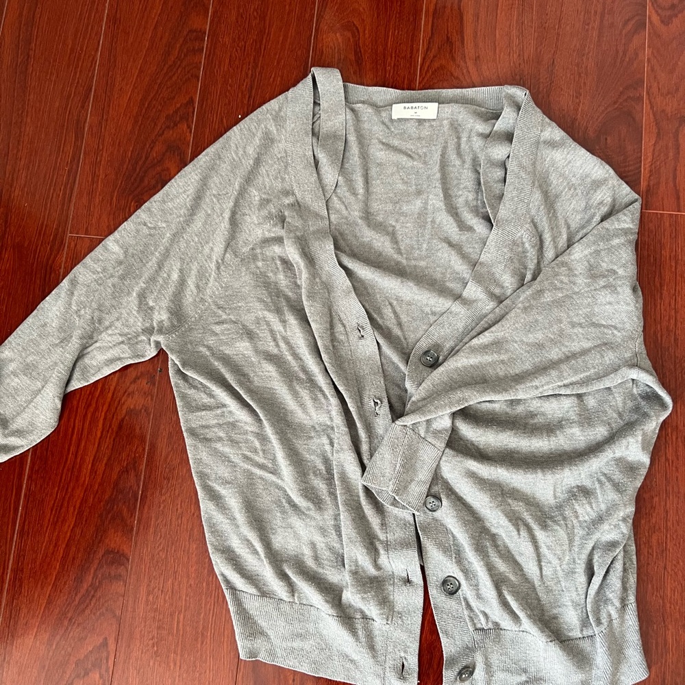 Aritzia babaton cardigan large